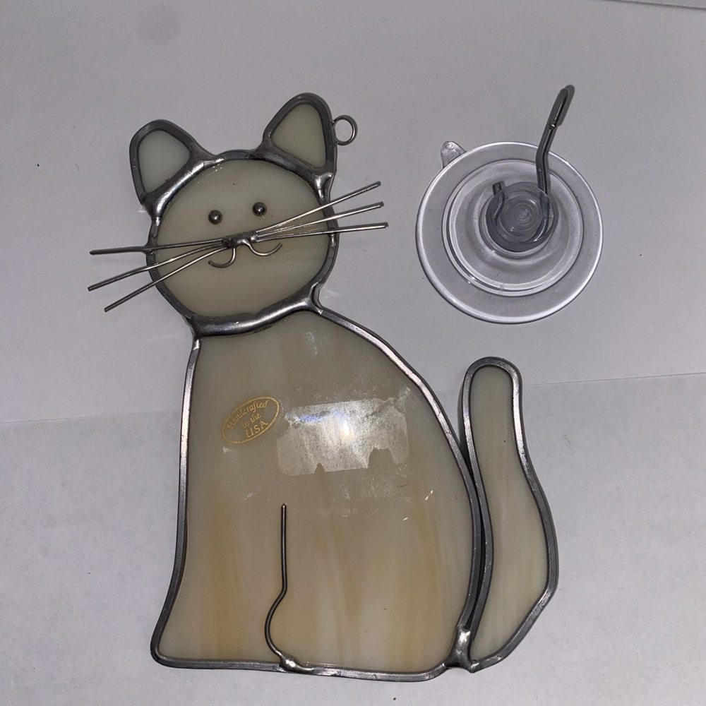 A white cat sun catcher